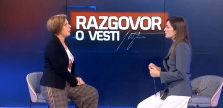 MILJENICA ISLAMISTA I HRVATA ANA LALIĆ PORUČILA DA JE SRBIJA POREMEĆENA, PA ZAPRETILA: Zaustavićemo Novi Sad! (VIDEO)