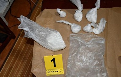 UHAPŠEN DILER KOD SOMBORA U kući mu našli kilogram amfetamina
