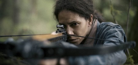 "MUŠKARCI KAKO STARE POSTAJU ZAVODNICI, A MI BABE" Prelepa Hale Beri besni zbog "nepravde"