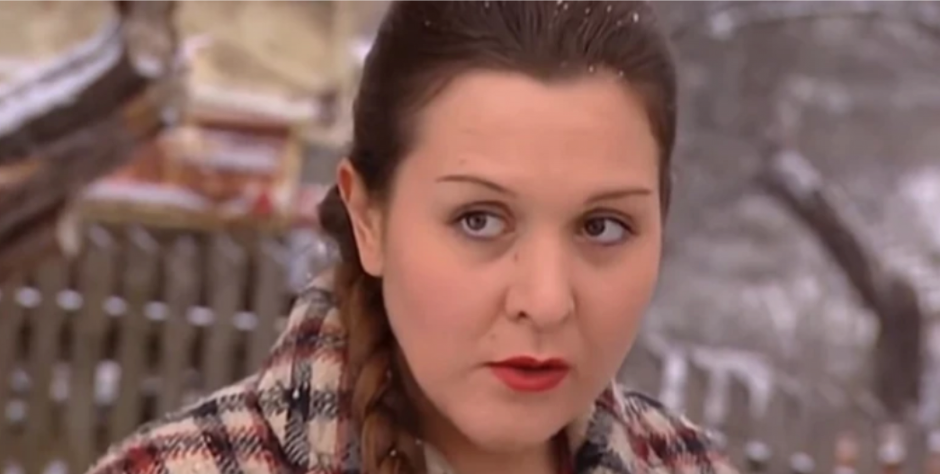 SVI JE ZNATE KAO PETROJKU IZ SERIJE "SELO GORI, A BABA SE ČEŠLJA" Pojavila se u muzičkom takmičenju i glasom osvojila žiri!