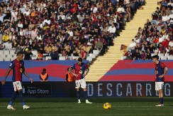 BURNO U BARSELONI Pokvarena rođendanska žurka, levi bek se gušio i povraćao krv!