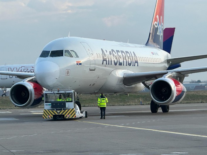 BOMBA! Er Srbija među top 10 najboljih avio-kompanija na svetu!