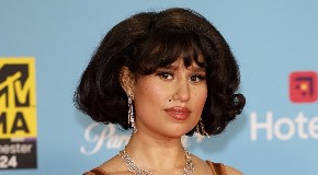 OVO JOJ SE APSOLUTNO GADI Pevačica progovorila o najvećoj nepravdi ikada, prošla je kroz pakao koji nikome ne bi poželela