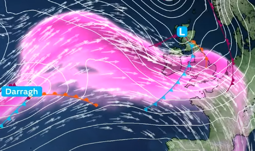 OLUJA ''DARA'' STIŽE VEĆ DANAS POPODNE! Nevreme čupalo travu i odvaljivalo crepove: Građane čeka 39 sati pakla!