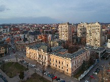 OVAJ PRIZOR JE RAZBESNEO KRAGUJEVČANE: Pogledajte šta je čovek uradio nasred puta pa samo produžio dalje (FOTO)