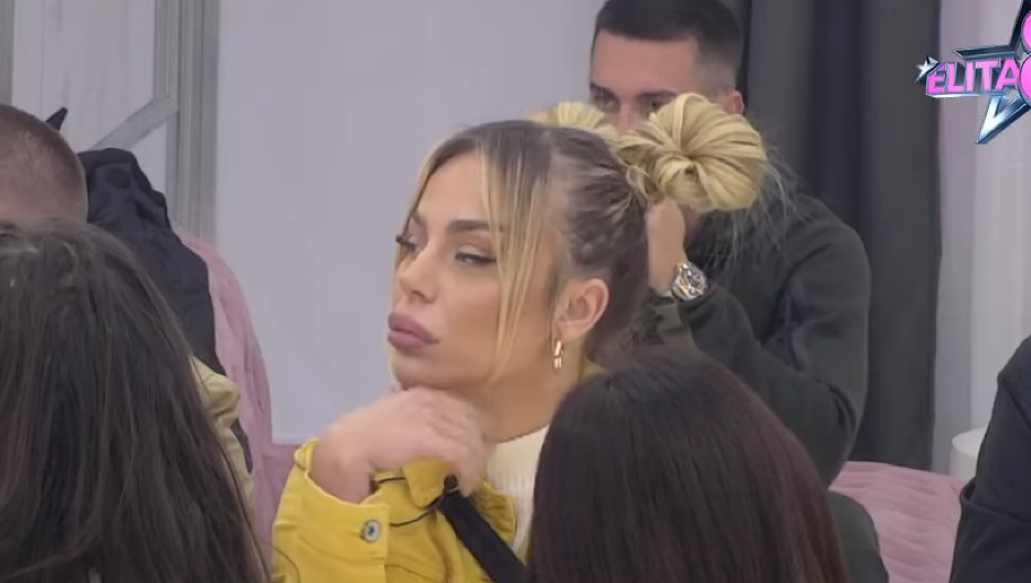 ''SRAMOTA ZA JEDNU TRUDNICU!'' Bivša zadrugarka podržala Sofiju Janićijević: 'Glavu gore, najlepša si''