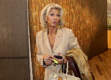 TALENTOM JE ZARADILA! Svi u šoku zbog visine nacionalne penzije Cece Kitić, a ona radi u pekari