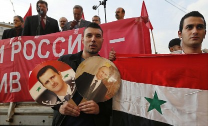 UKLONJENA ZASTAVA SIRIJE Asad dobio azil u Moskvi, evo kakva je situacija kod ambasde