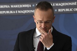 MAĐARSKA IZNELA STAV "Oni ne treba da vladaju"