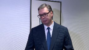 VUČIĆ: Dok sam živ neću im dati mandat, nudim im savetodavni referendum