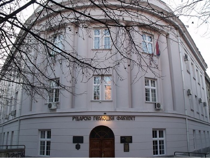 STUDENTSKI PARLAMENT RUDARSKO-GEOLOŠKOG FAKULTETA ŽELI DA SE RADI NORMALNO:  Nećemo da se bavimo politikom, ne želimo da propuštamo ispite!