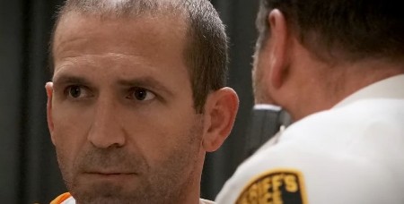 MAJKO MILA, OVO JE GORE OD MEKSIČKE SAPUNICE Slagao ženu i decu da je umro, ono što je policija pronašla ostaviće vas u šoku! (VIDEO)