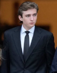 BARON TRAMP OČARAVA NJUJORK Iznenađujući detalji o sinu predsednika SAD (VIDEO)