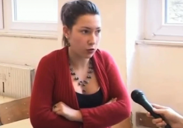 DA LI JE PREPOZNAJETE? Danas je jedna od najuticajnijih žena u Srbiji, a ovako je izgledala pre 15 godina!