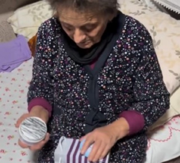 ''TI NEMAŠ OVAKAV U BEOGRADU'' Babin slavski poklon ostavio celu Srbiju na ivici suza, evo kakav smo mi narod! (VIDEO)