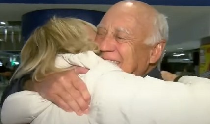 JEDAN POZIV I SLIKA ČOVEKU ZAUVEK PROMENILI ŽIVOT Kad čujete šta je saznao o sebi, zalediće vam se krv u žilama! (VIDEO)