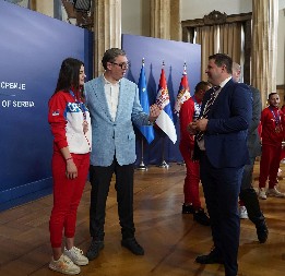 Borovčanin: Moralna obaveza sportista je da budu uz Vučića!