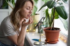 SUVE USNE MOGU UKAZIVATI NA NEDOSTATAK OVOG VITAMINA  Evo kako da rešite ovaj problem koji najčešće muči tokom zime