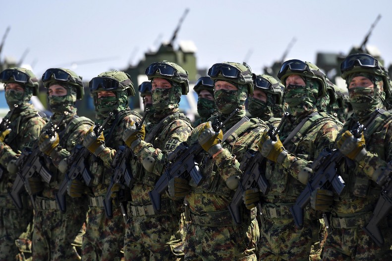 VOJSKA SRBIJE U STANJU PRIPRAVNOSTI Stigao načelnik Generalštaba general Mojsilović