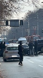 PUCNJAVA U BULEVARU KRALJA ALEKSANDRA Prve slike sa mesta gde su i pripadnici UKP, došlo do razmene vatre