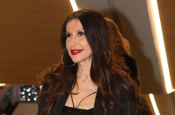 VODITELJKA BILA SA 20 GODINA MLAĐIM GLUMCEM Neposredno pre svadbe usledio raskid!