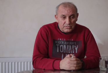 DEKA NASTRADALIH DEVOJČICA POTRESEN: Niko iz opozcije nije izjavio saučešće, a slavili su rođendan na protestima, a pozivali se na našu decu