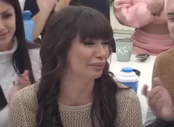MILJANA KULIĆ VAN SEBE, GRCA U SUZAMA! Priznala šok istinu, nastao muk: "Sestre me se stide..."