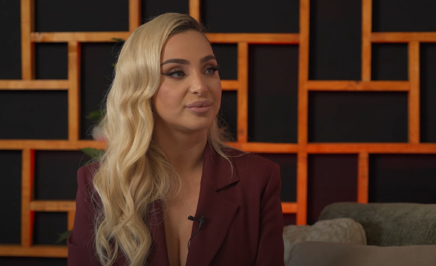 "OPERIŠI TAJ NOS" Maja Berović priznala sve, evo ko ju je nagovorio na estetske korekcije