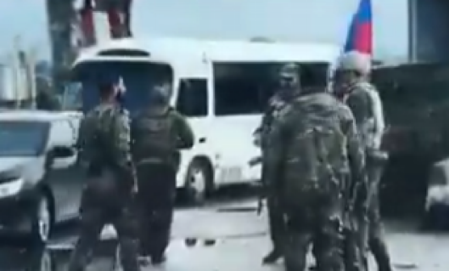 MILITANTI SU POTPUNO OPKOLILI RUSKU BAZU "Njihova sudbina je sada u rukama NATO članice" (VIDEO)
