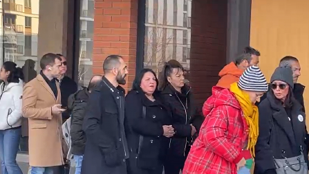 RODITELJI IZ MLADENOVCA NA PRESUDI KECMANOVIĆIMA Počinje poslednje ročište za masakr u Ribnikaru (VIDEO)