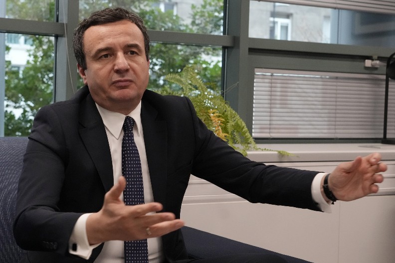 KAJTAZI: Tražite od Radoičića da se preda, a Kurti odbija da svedoči