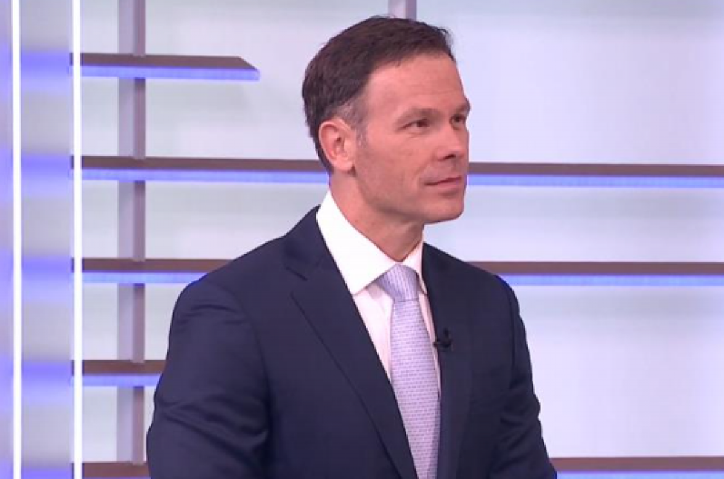 SINIŠA MALI POTPISAO 2 UGOVORA O KREDITNOM ARANŽMANU: Krediti za čvrsti otpad u Srbiji vredni 150 miliona evra