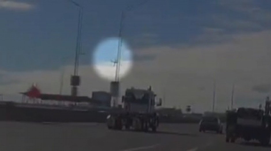 IMA MRTVIH! Zastrašujuća scena pada aviona u Americi (VIDEO)