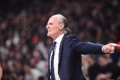 DUŠKOV PEČAT Virtus iznenadio Barselonu, Olimpijakos preživeo protiv "fenjeraša"