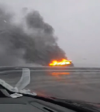 GORI AUTOMOBIL NA AUTO - PUTU  Požar kod Novog Sada (FOTO)