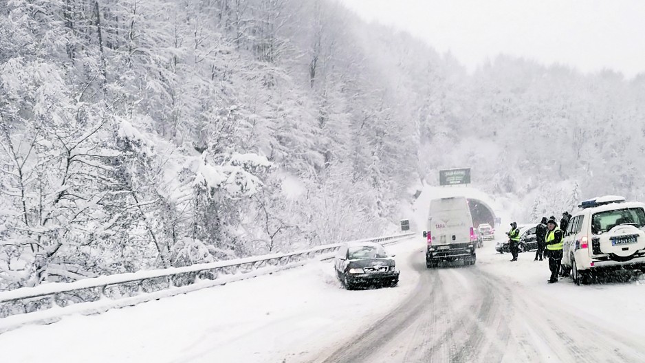 EVO KOLIKO ĆE TRAJATI MEĆAVA U SRBIJI Poznati meteorolog otkrio šta nas tačno čeka za doček