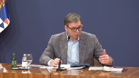 GRAĐANI UBEDLJIVO NAJVIŠE VERUJU VUČIĆU! Evo kako se ko kotira po najnovijim istraživanjima!