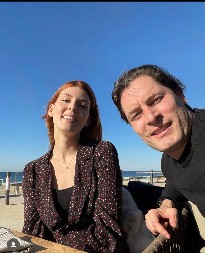 EVO KAKO IZGLEDA MAJKA PETRA BENČINE Malo ko zna da joj je sestra ova poznata glumica! (FOTO)