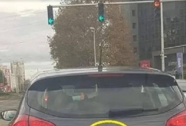 KAKO PREPOZNATI BALKANCA ZA VOLANOM Čovek je dodao samo 2 slova uz marku automobila i nasmejao sve do suza