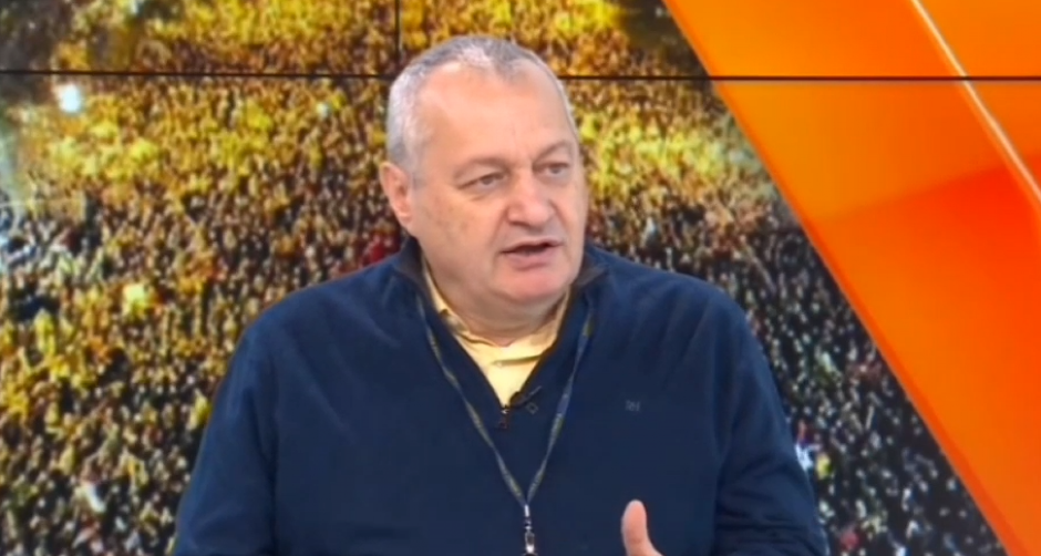 "VULGARAN TIP, MARIONETA" Radojev brutalno raskrinkao Milivojevića: Zadatak mu je da preda DS Petroviću!