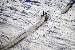 AKO SE NAĐETE U OPASNOSTI TOKOM MEĆAVE, URADITE OVO! Može vam spasiti život - planinske staze su ZAVEJANE!