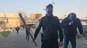 OVAKO JE OTAC HULIGANA IZ NOVOG SADA POZIVAO NA NASILNE BLOKADE Divljaštvo i bezakonje za njega su "ljudski minimum"