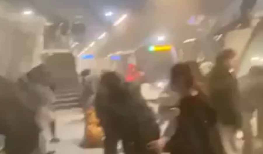 ČUJE SE CIKA, LJUDI SU U ŠOKU! Stižu prvi jezivi snimci iz Francuske (VIDEO)