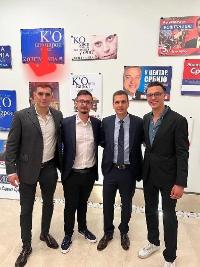 PALE MASKE SA LAŽNIH STUDENTSKIH PROTESTA U BEOGRADU Još jedan dokaz da su "studenti" Đilasove plaćene marionete! (FOTO/VIDEO)