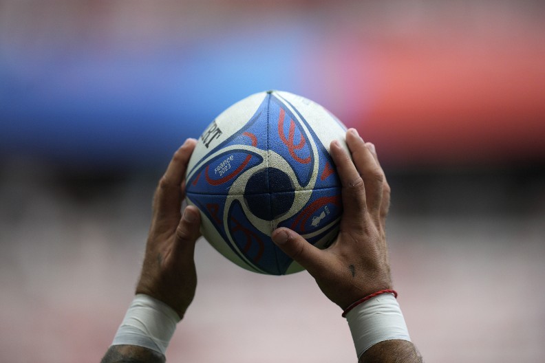 UKRAO LOPTE I OPREMU IZ NOVOSADSKOG RAGBI KLUBA Dolijao lopov (32) bez prebivališta