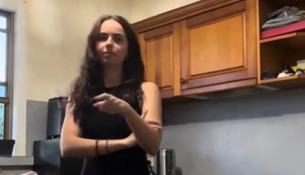 SUPRUGOVA REAKCIJA NA TRUDNOĆU ŠOKIRALA INTERNET Njegove reči su izazvale lavinu komentara na TikToku! (VIDEO)