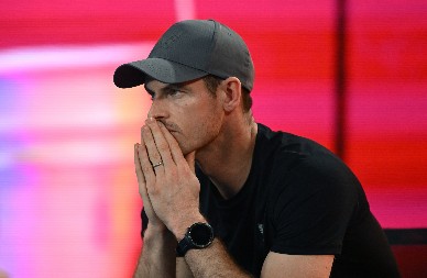 NAJLEPŠA TENISERKA NA SVETU KRADE ĐOKOVIĆU TRENERA? Prvo je ujela Mareja za srce, pa se pokajala, sada je otkrila sve o njihovom odnosu