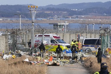 OTKRIVENO KAKO JE POGINULO 175 PUTNIKA Pronađeni tragovi na delovima aviona