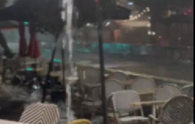 VETAR OBARA DRVEĆE, KIŠA PLJUŠTI KAO IZ KABLA! Hitno proglašena upozorenja, evo kakva nevolja sada preti širom Australije (VIDEO)