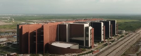 VOLONTER U POLICIJI SILOVAO I UBIO DOKTORKU Preti mu smrtna kazna